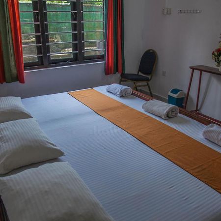 Antique Tourist Lodge Kandy Eksteriør billede