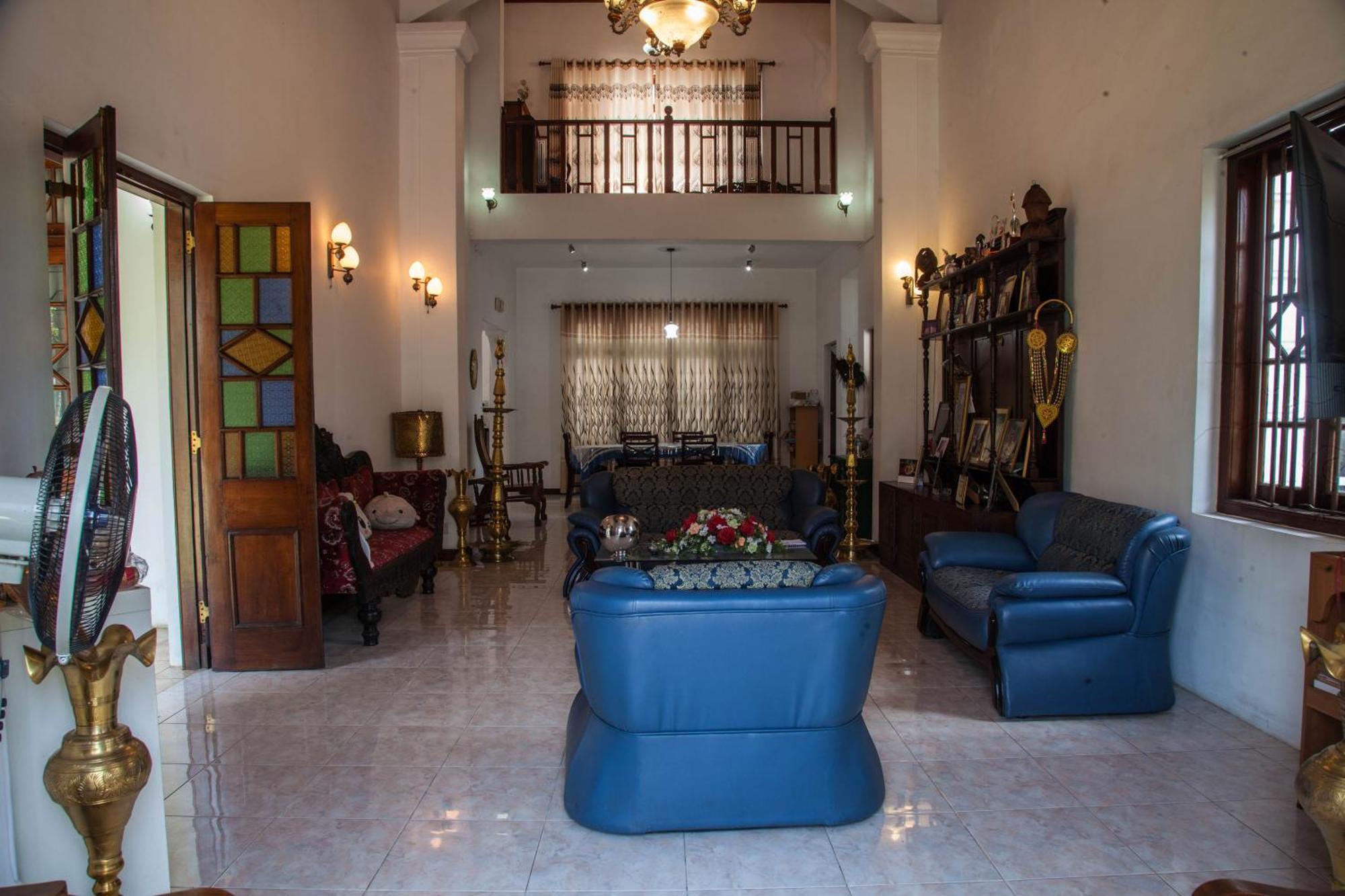 Antique Tourist Lodge Kandy Eksteriør billede